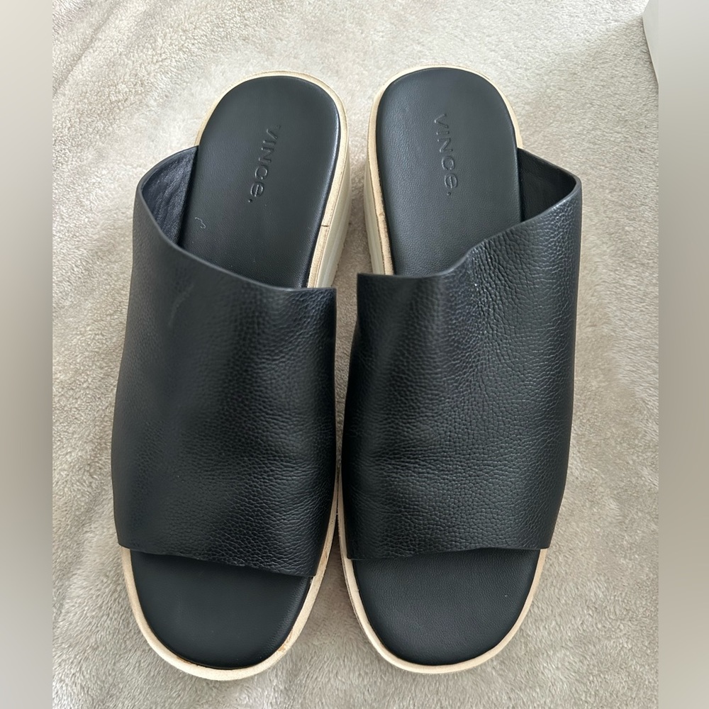 NWB Vince Sarria wedges